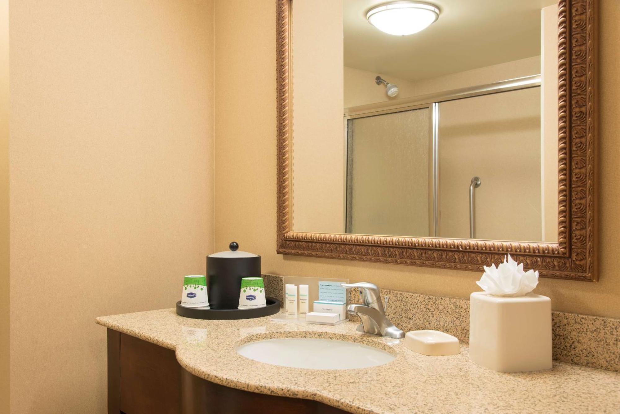 Hampton Inn & Suites Bloomington-Normal Dış mekan fotoğraf