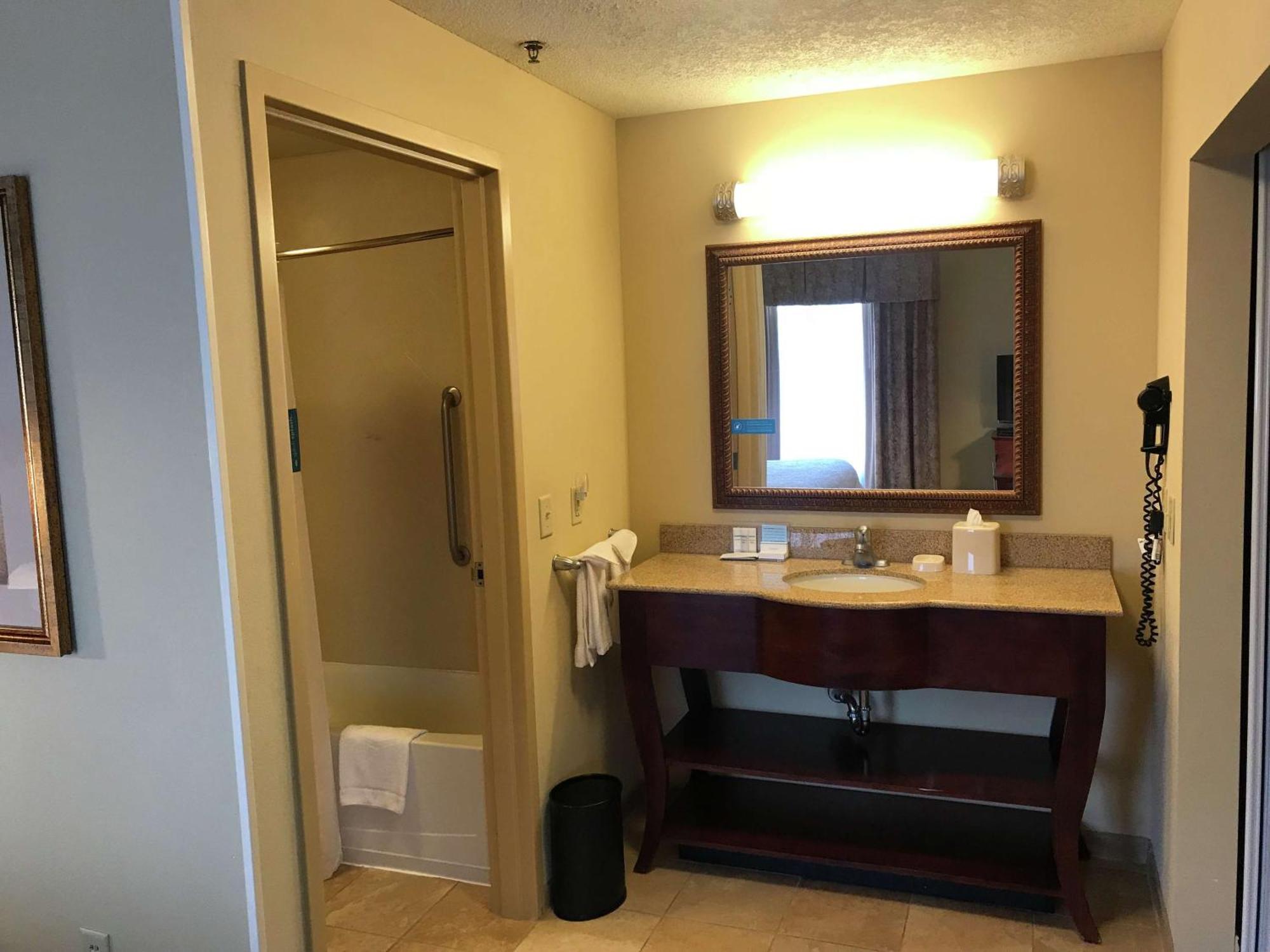 Hampton Inn & Suites Bloomington-Normal Dış mekan fotoğraf