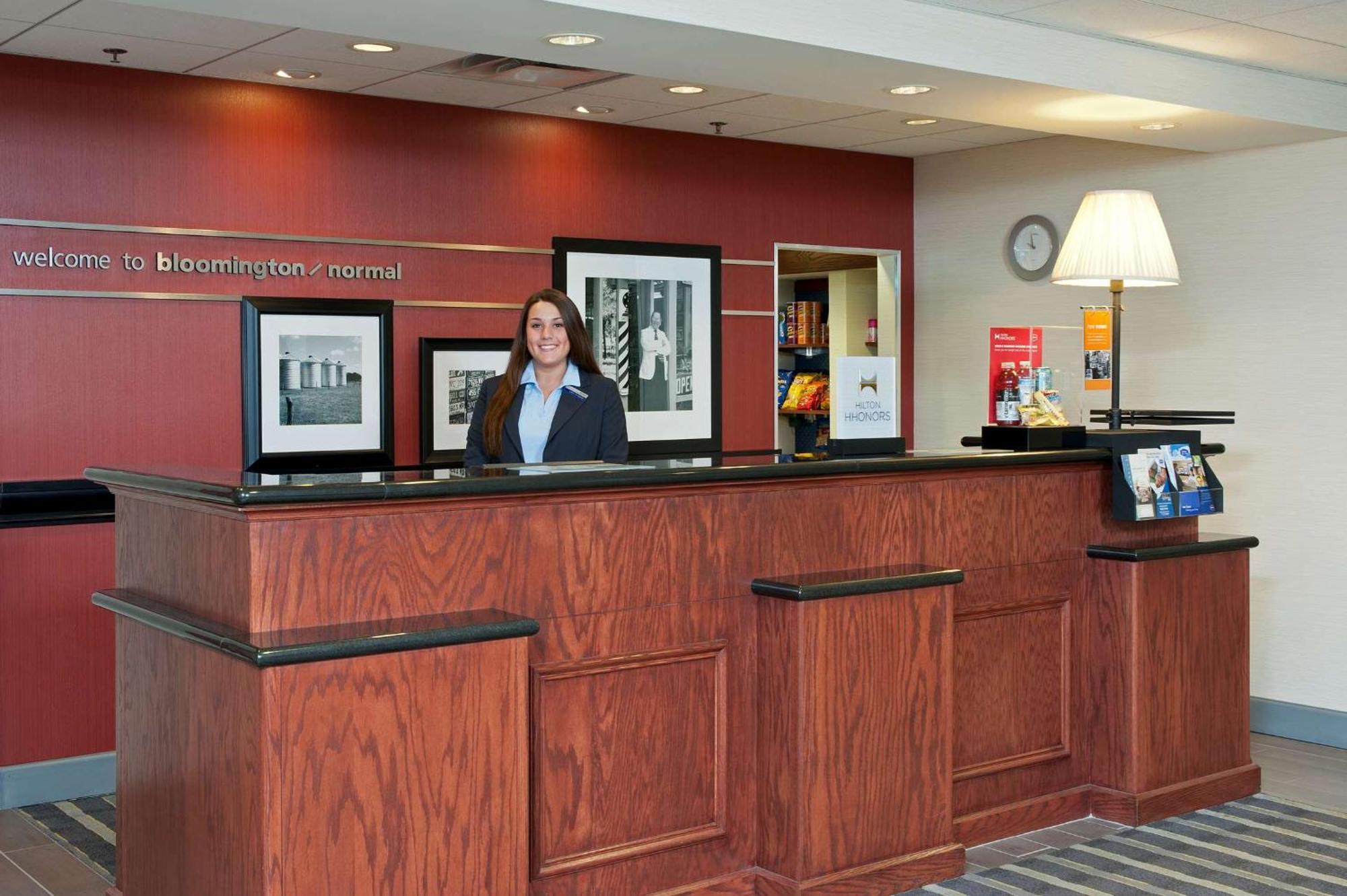 Hampton Inn & Suites Bloomington-Normal Dış mekan fotoğraf