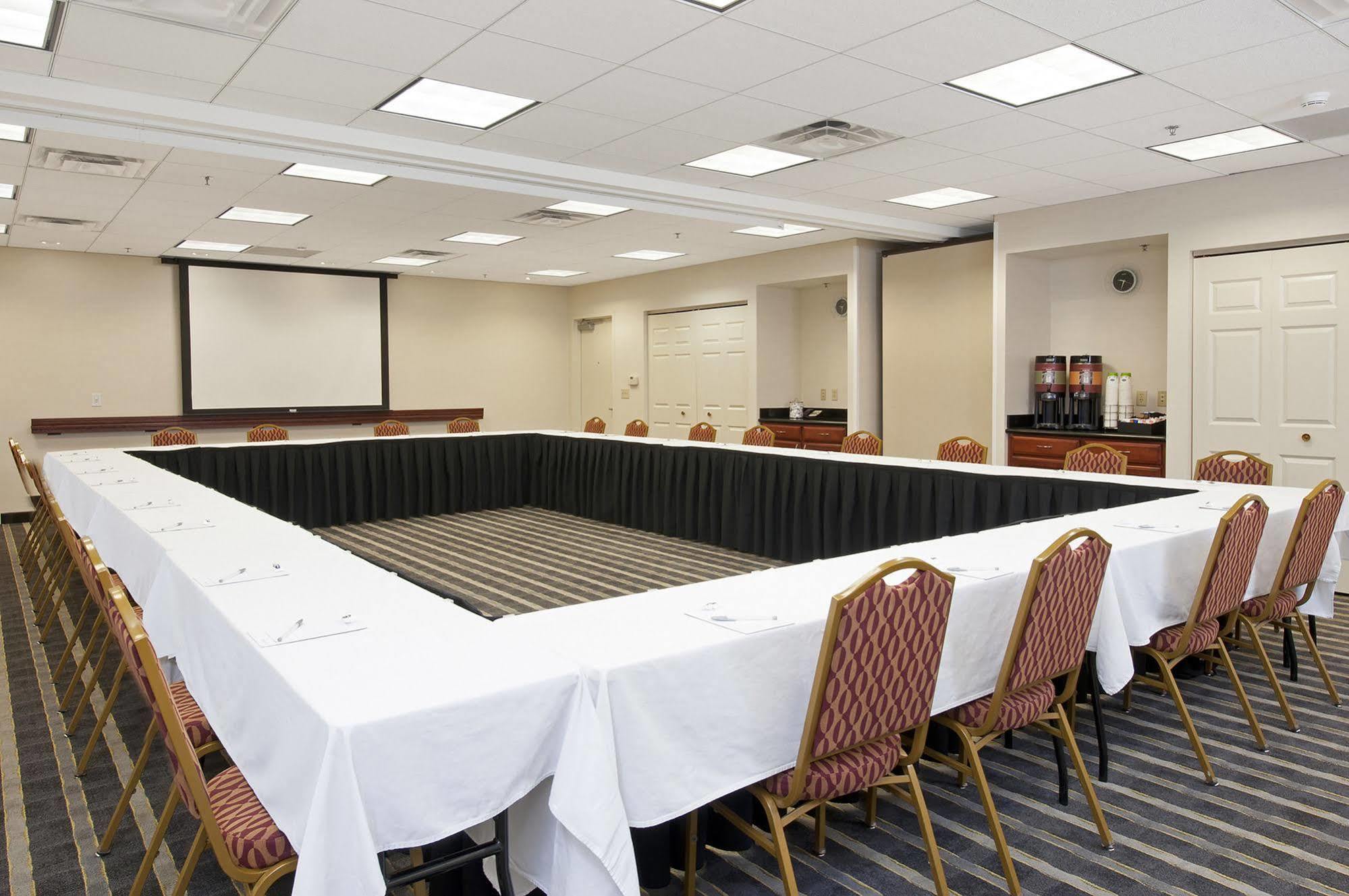 Hampton Inn & Suites Bloomington-Normal Dış mekan fotoğraf